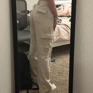 Cotton on beige cargo pants